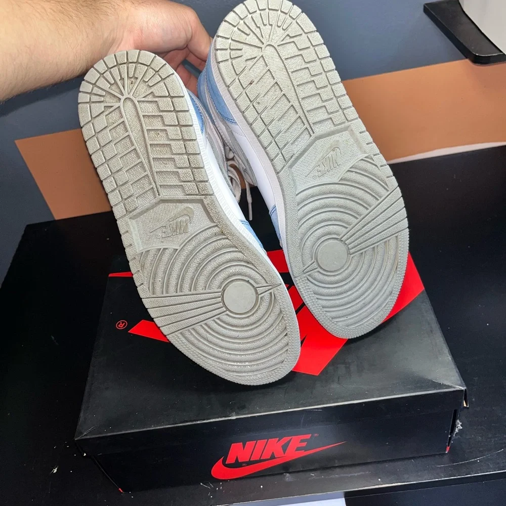 Nike Jordan Retro one Hyper Royal - Picture 6 of 6